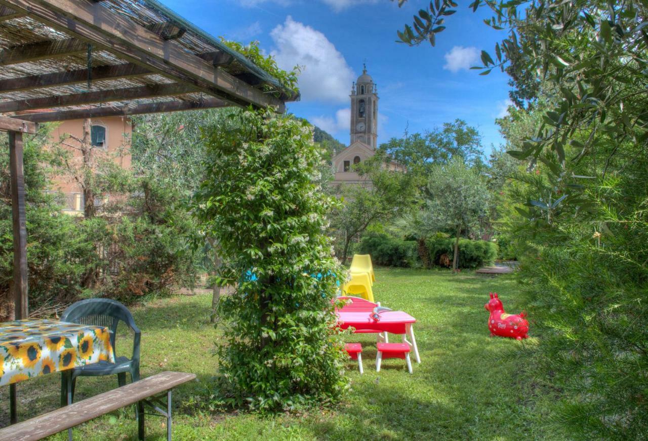 Appartamento In Villa A 5 Km Dal Mare Albisola Superiore Exteriör bild
