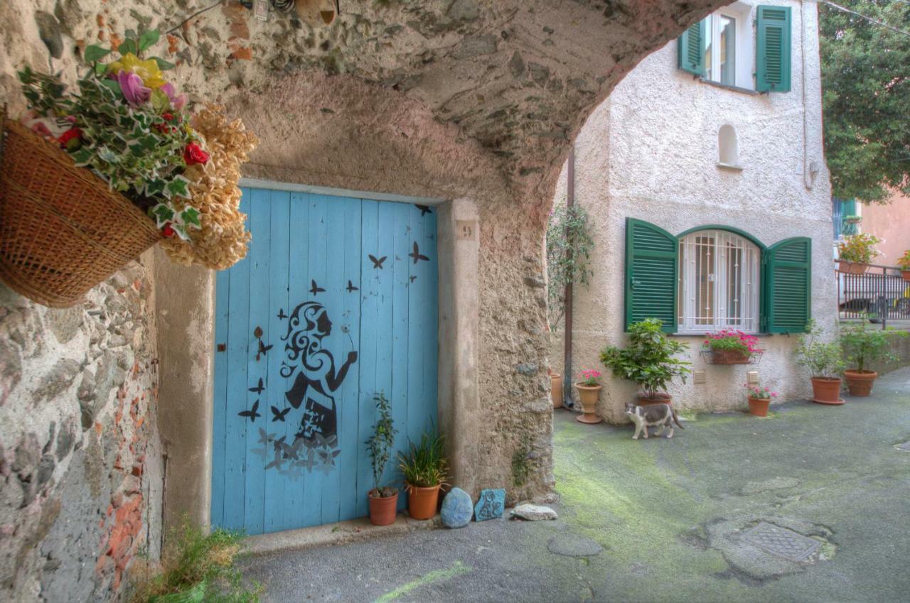 Appartamento In Villa A 5 Km Dal Mare Albisola Superiore Exteriör bild