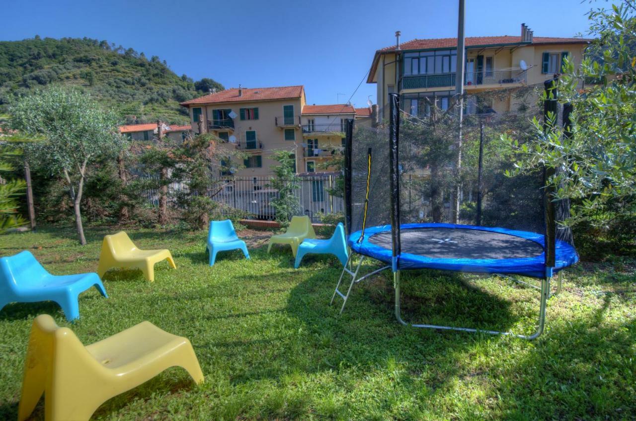 Appartamento In Villa A 5 Km Dal Mare Albisola Superiore Exteriör bild