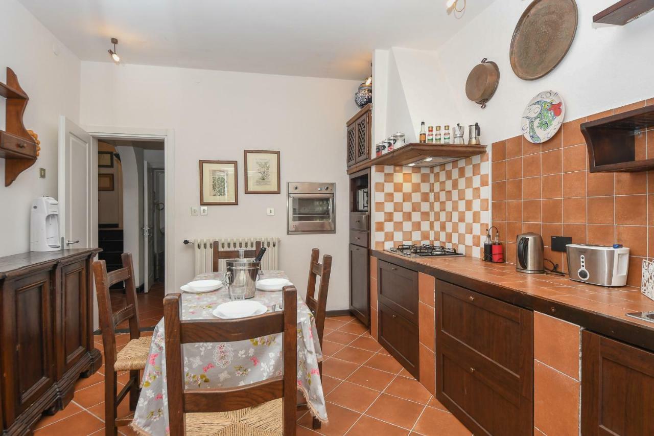 Appartamento In Villa A 5 Km Dal Mare Albisola Superiore Exteriör bild